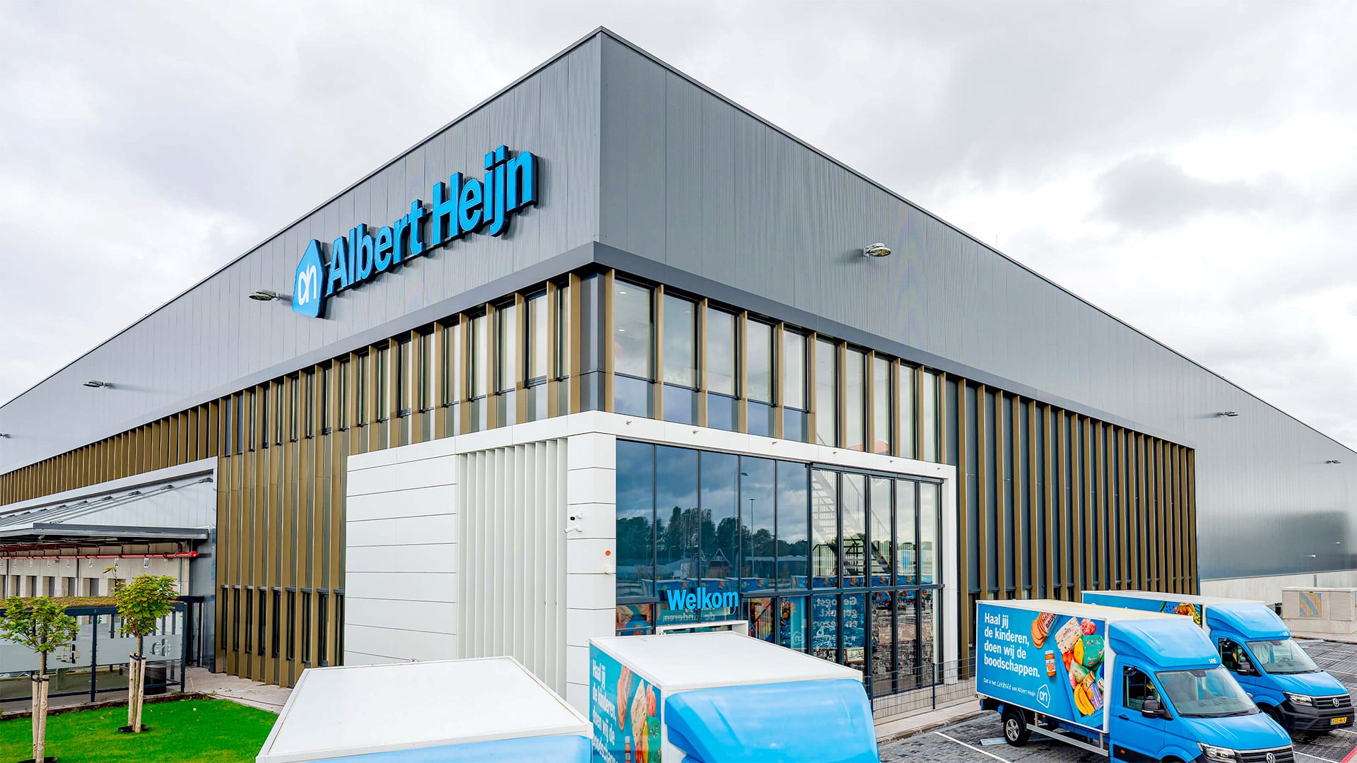 Albert Heijn, Netherlands: Automated e-grocery fulfillment for leading Dutch grocer