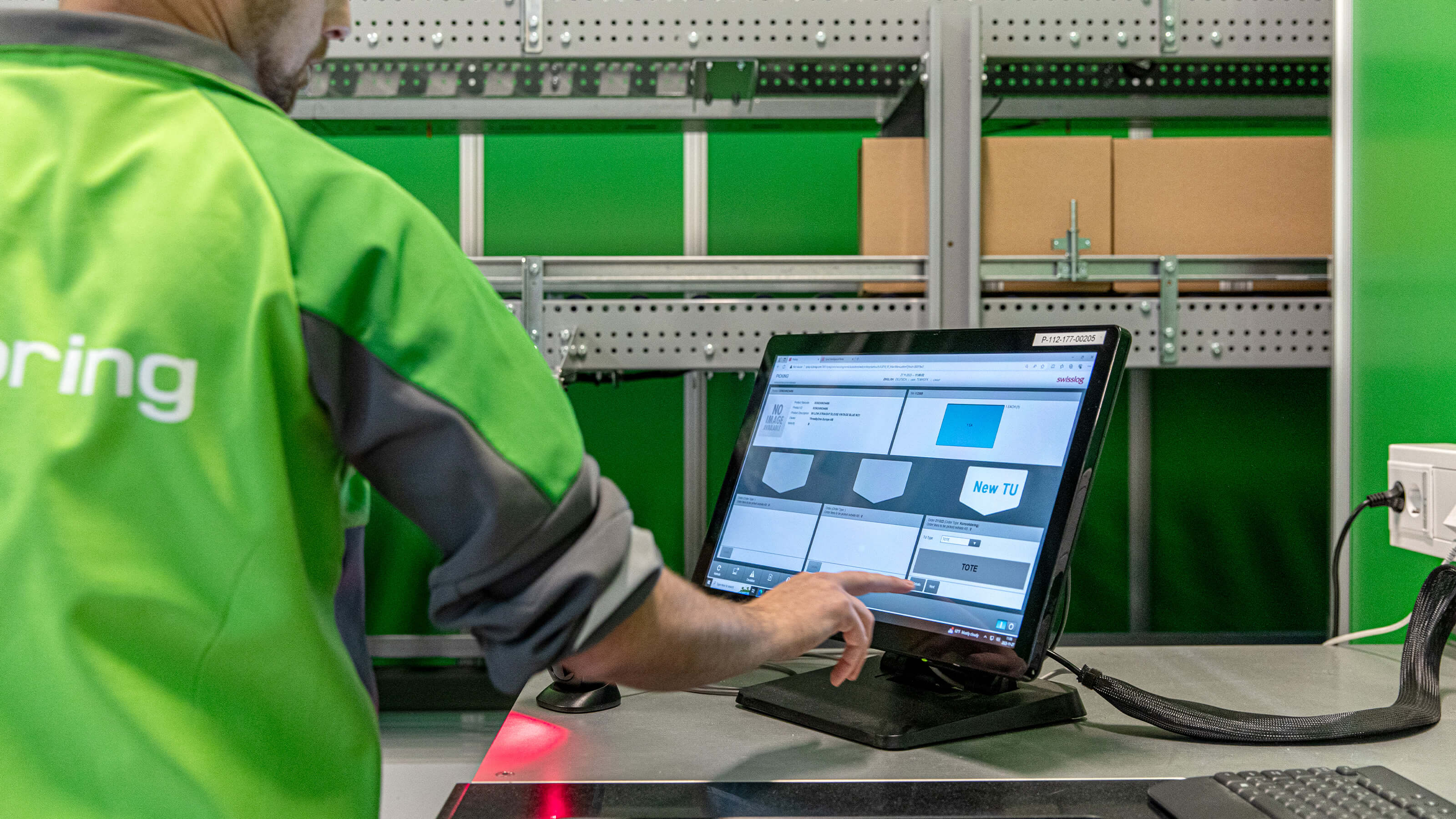 Swisslog's SynQ software in one of Bring's warehouses